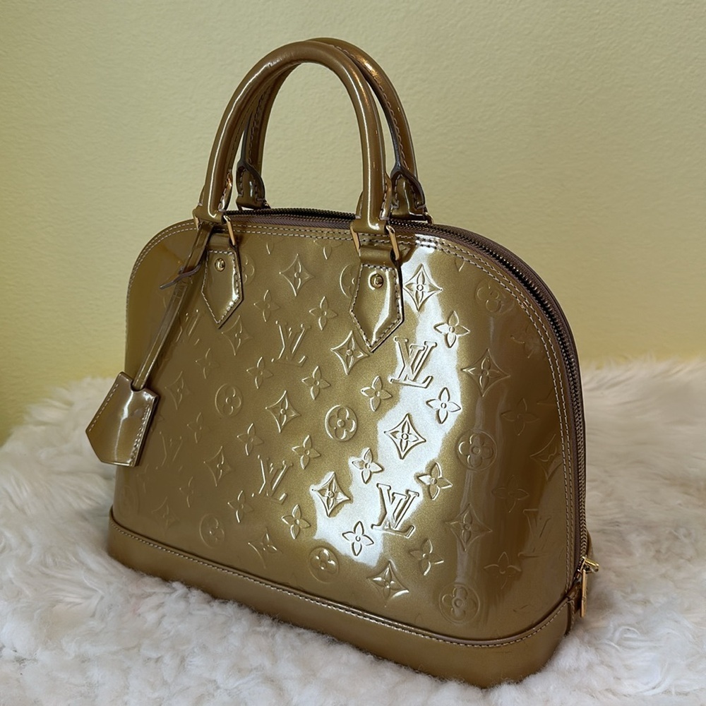 💯Authentic Louis Vuitton Alma  Women's Bag🍀 - Picture 3 of 17